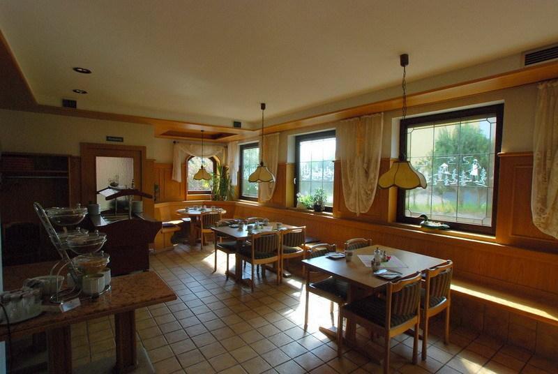 Hotel Weinberg ฮากเนา ภายนอก รูปภาพ